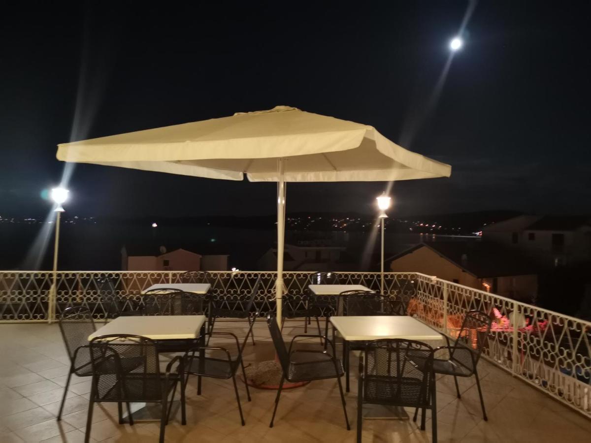 Villa Kairos Donji Seget Exterior foto